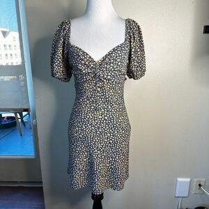 womens Cotton candy LA floral puff dress size small
